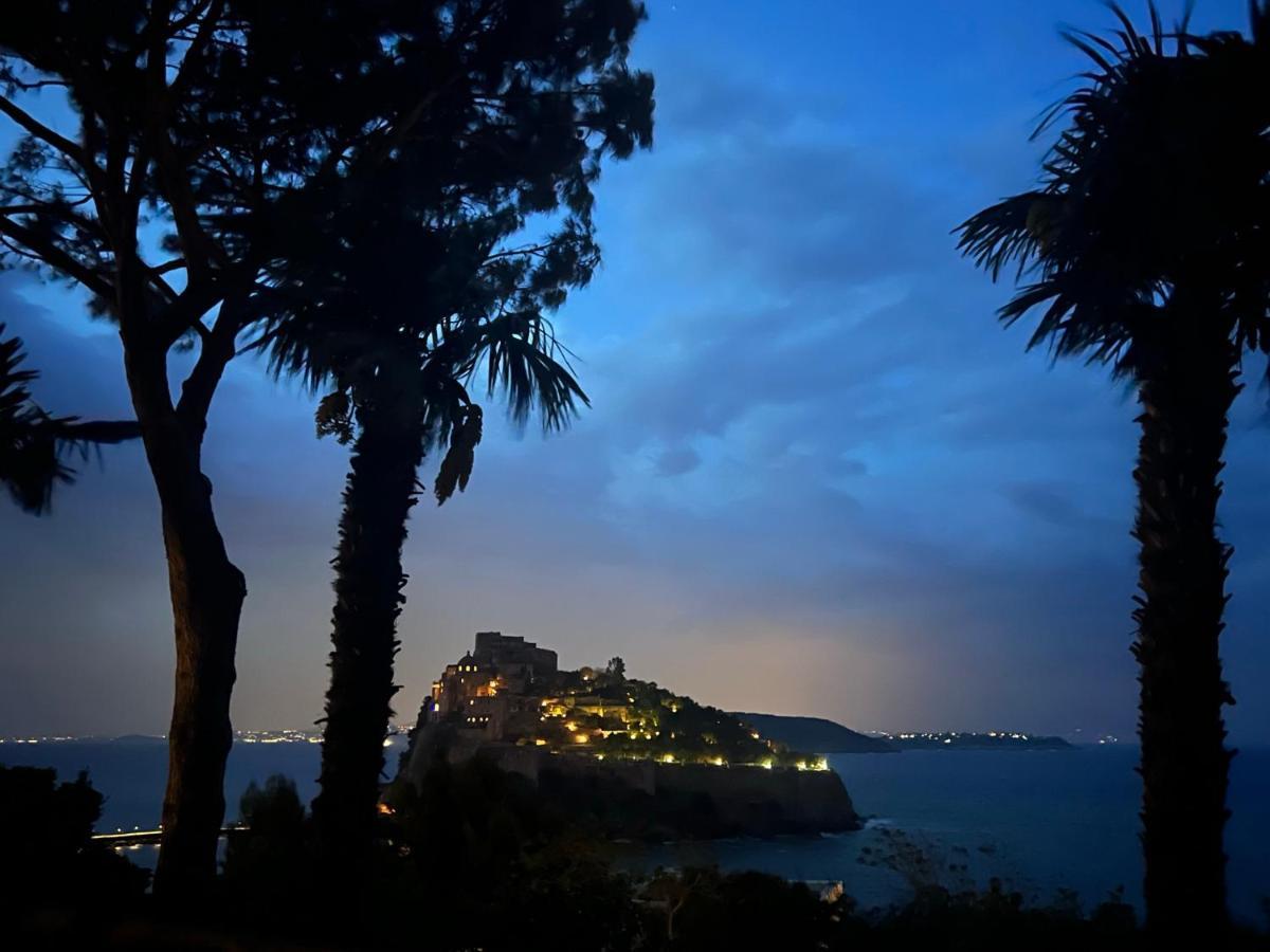 Villa To Ischia With Love ภายนอก รูปภาพ